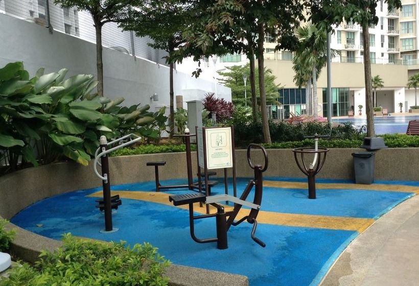 Пансион A&f Tropics Homestay