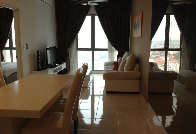 Пансион A&f Tropics Homestay