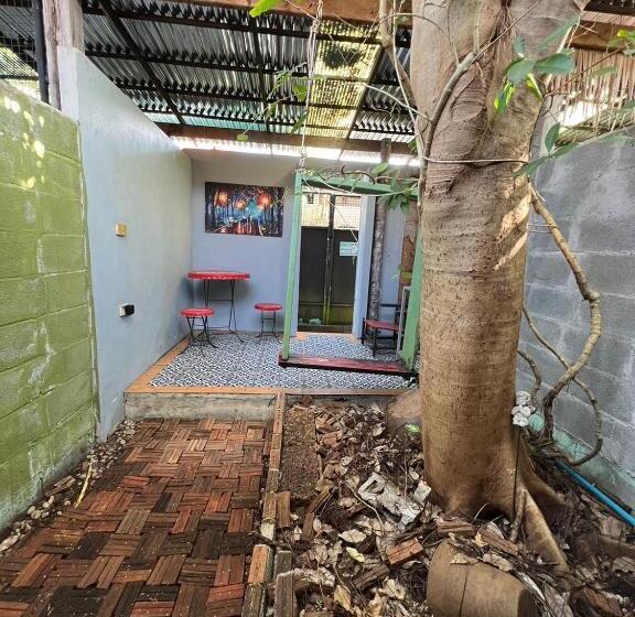 펜션 Artist S Place Trat