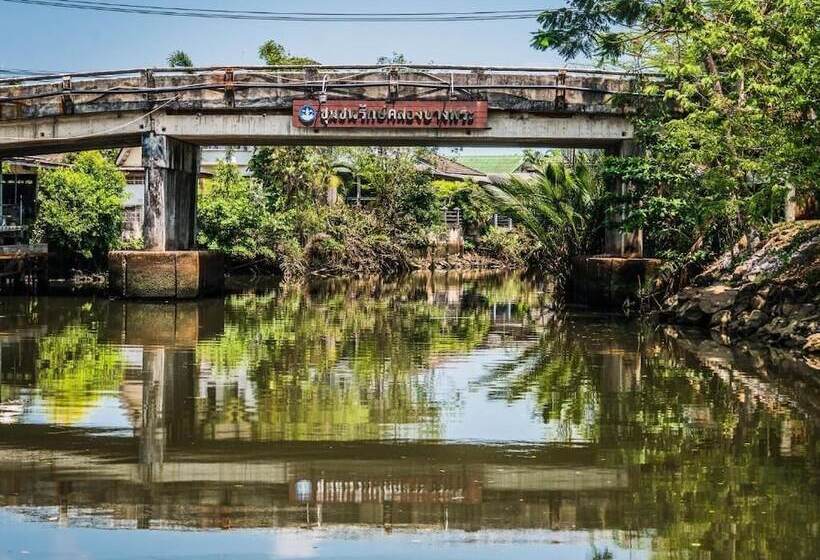 펜션 Artist S Place Trat