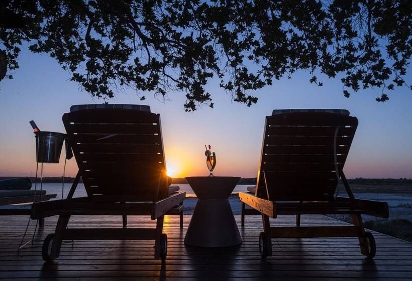 פנסיון Kosi Forest Lodge