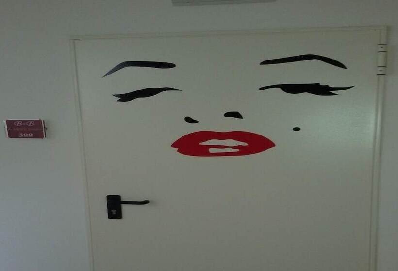 펜션 Merylinn Guest House