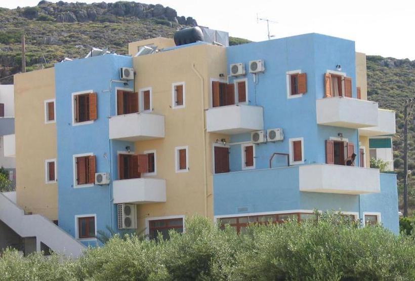 بنسيون Philoxenia Rooms