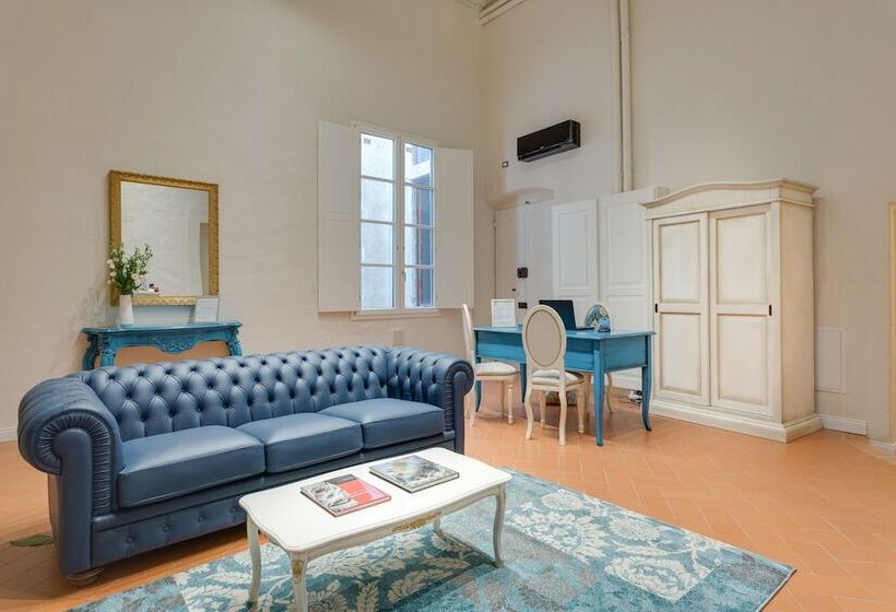 پانسیون Residenza D'epoca Historia Luxury Boutique