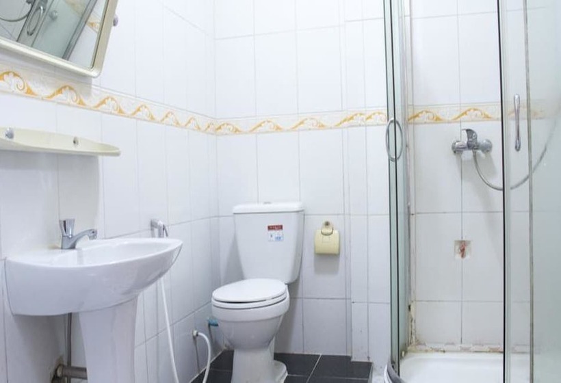 بنسيون Royal Guest House