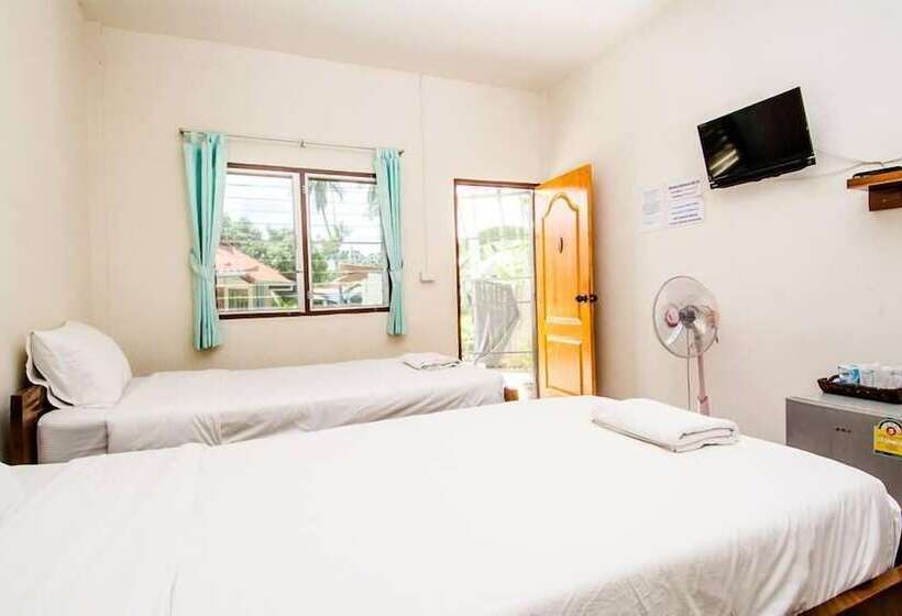 פנסיון Sarm Mork Guest House