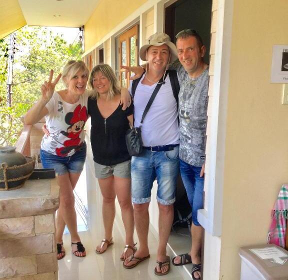 펜션 Thai Guesthouse