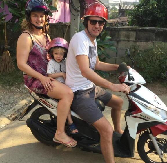 펜션 Thai Guesthouse