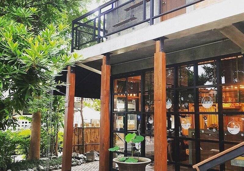 Пансион The Wishes Hotel At Chiangmai