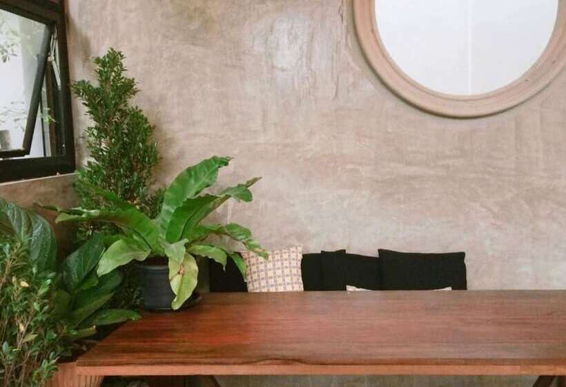 Пансион The Wishes Hotel At Chiangmai