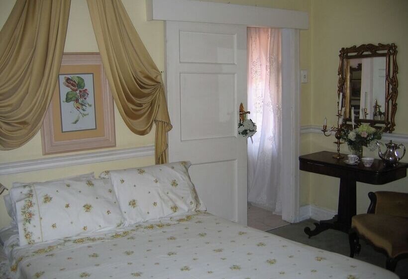 Пансион Villa Victoria Executive Guest House