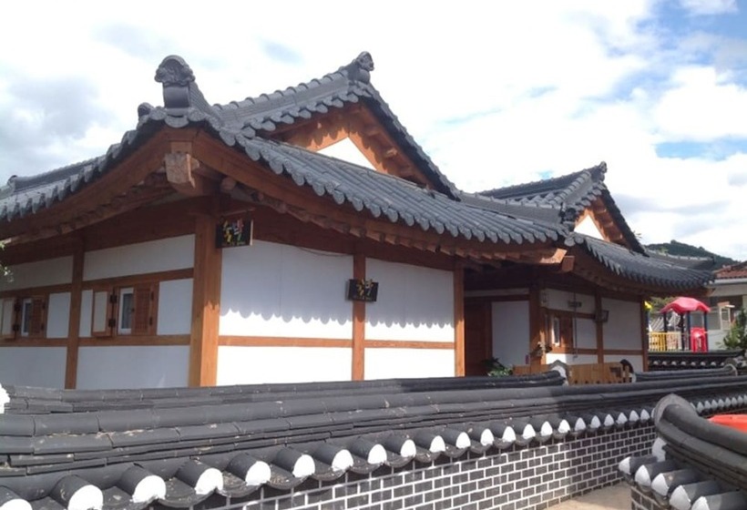 Пансион Yeohaengga