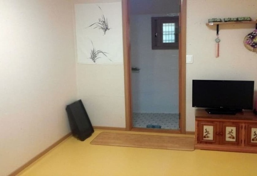 Пансион Yeohaengga