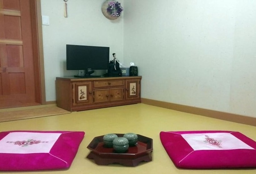 Пансион Yeohaengga