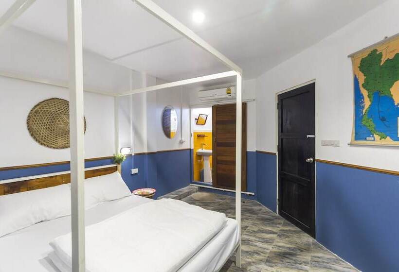 Stockhome Hostel Ayutthaya