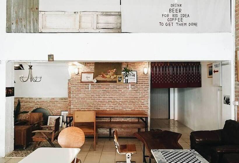 Stockhome Hostel Ayutthaya