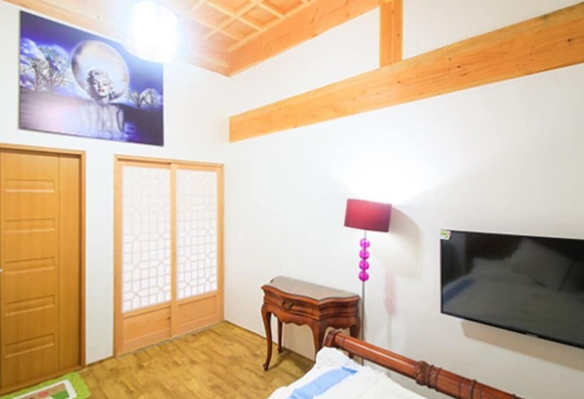 酒店 Suncheon Moonlight Love Hanok Pension