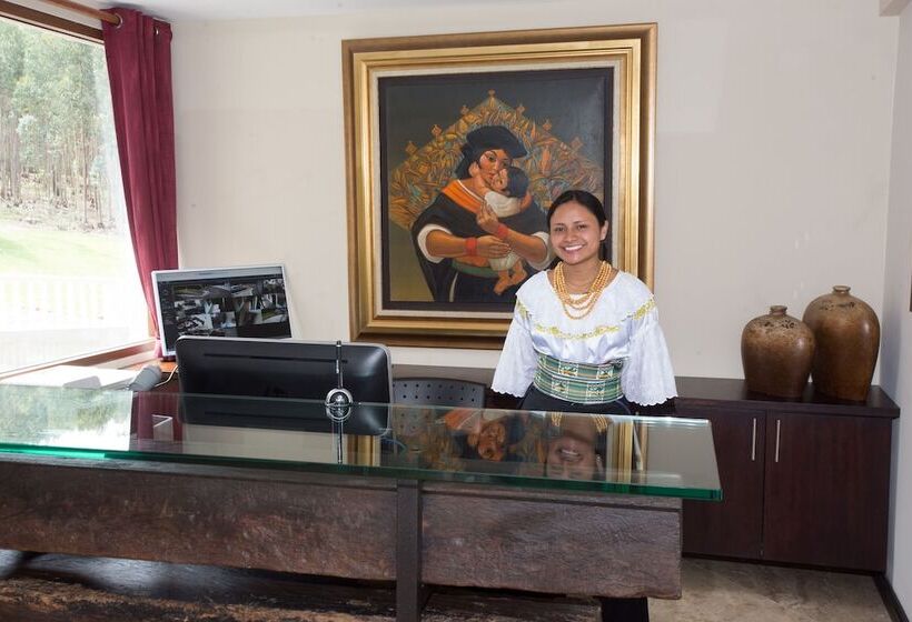 호텔 Medina Del Lago