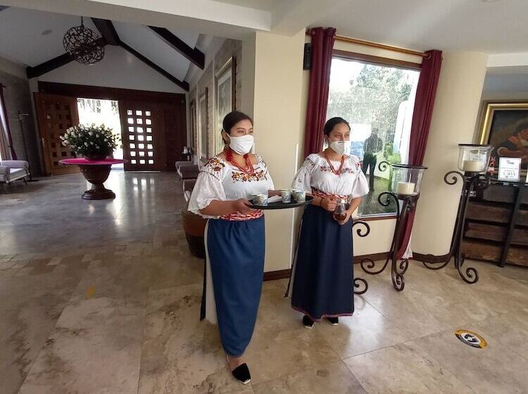 호텔 Medina Del Lago