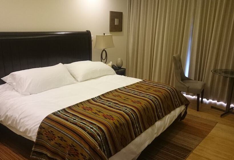 호텔 Medina Del Lago