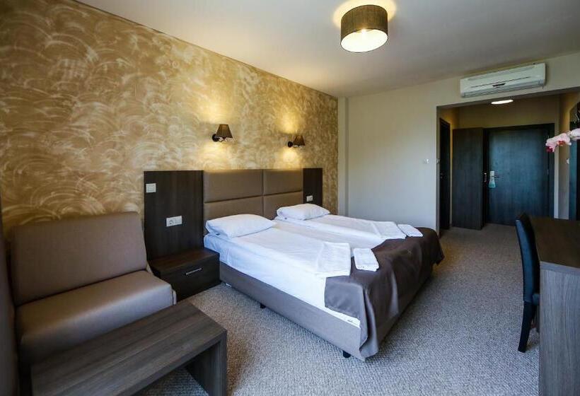 Family Hotel Ognyanovo