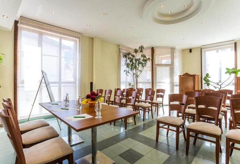 Family Hotel Teteven