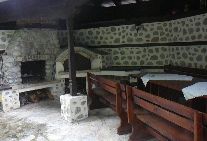 호텔 къща за гости типик