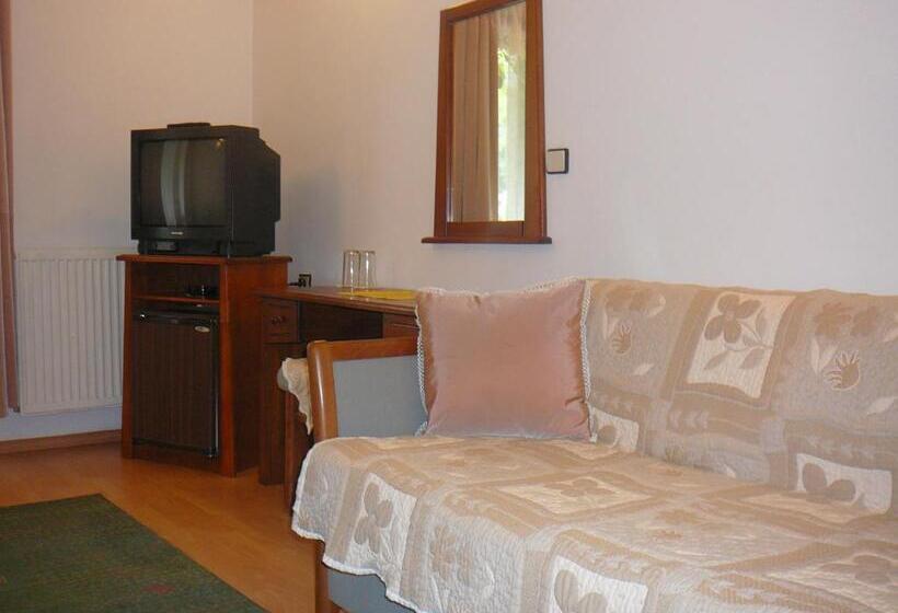 호텔 къща за гости типик