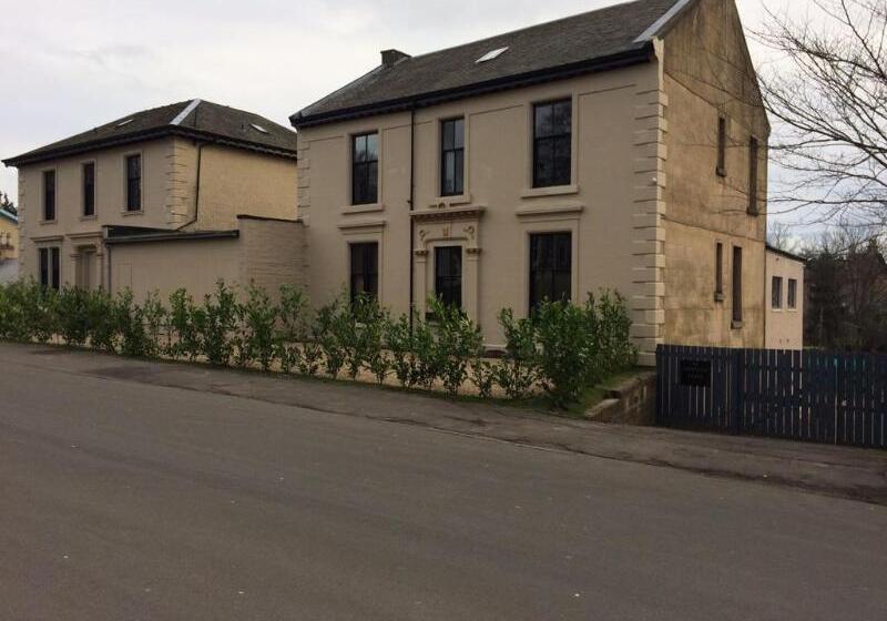 ホテル Crosshill House