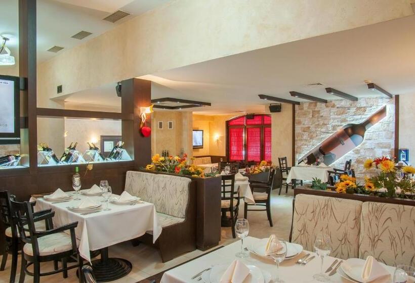 בית מלון כפרי Domaine Peshtera