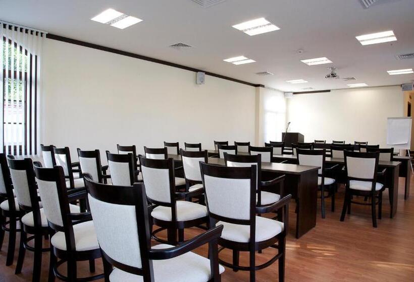 בית מלון כפרי Domaine Peshtera