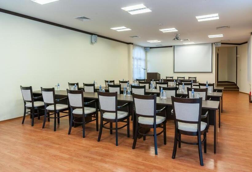 בית מלון כפרי Domaine Peshtera