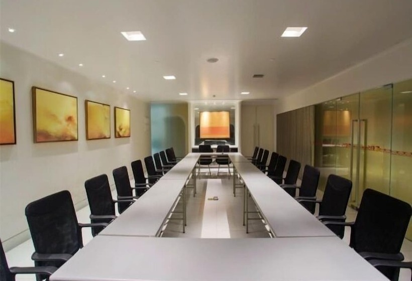 בית מלון כפרי Jinjiang Inn Zhuji Train Station