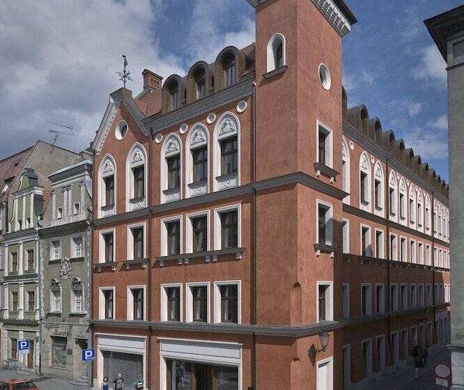 ホテル Palazzo Rosso Old Town