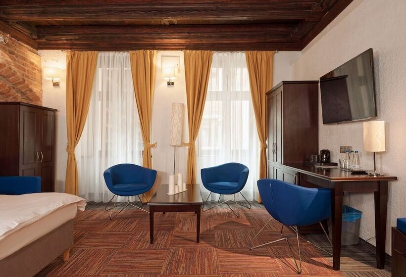 ホテル Palazzo Rosso Old Town