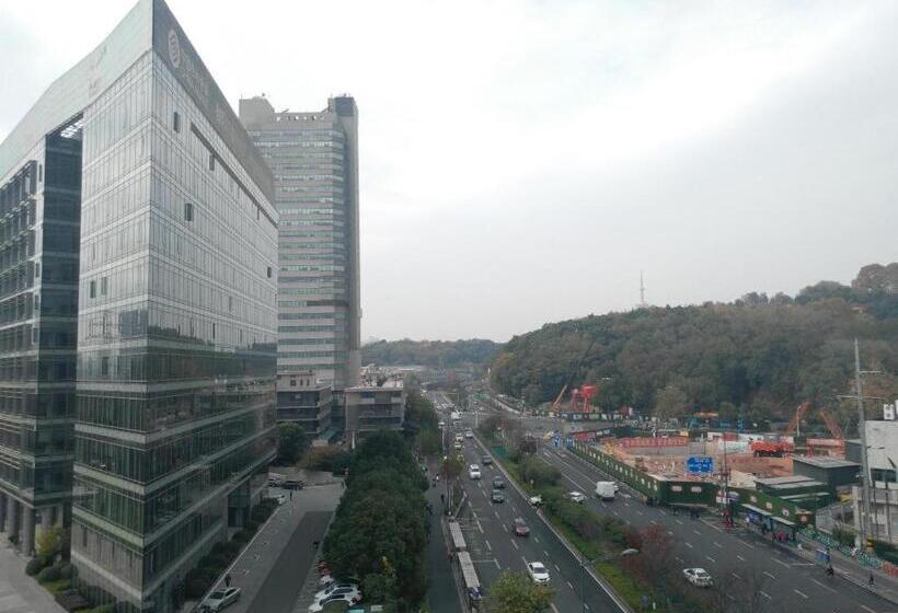 Starway Hotel Nanjing Hanzhongmen