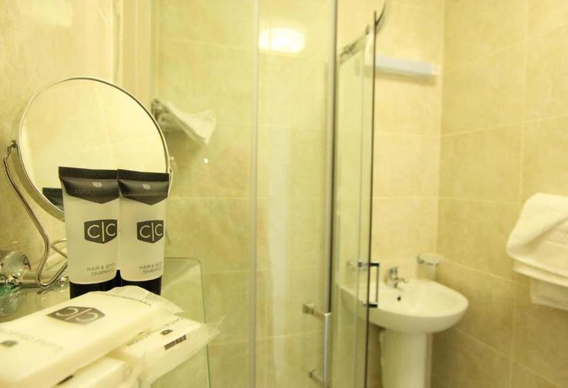 פנסיון Eccles Townhouse