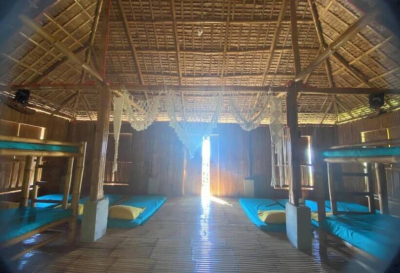 הוסטל Rustique Rue