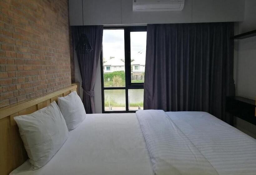 ホテル Baan Bangkok 97