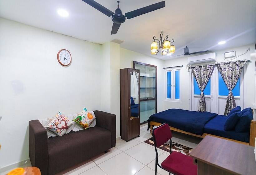 住宿加早餐  Roscotel Bay Stays 2bhk Near White Town