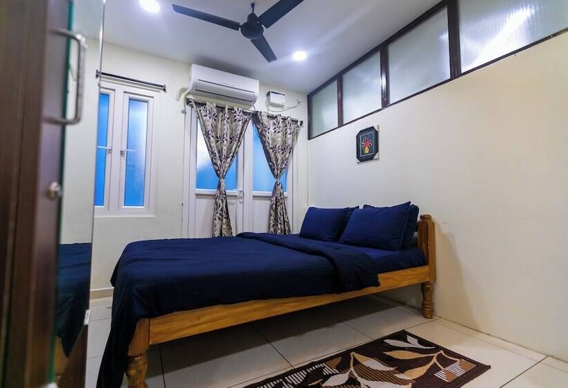 住宿加早餐  Roscotel Bay Stays 2bhk Near White Town