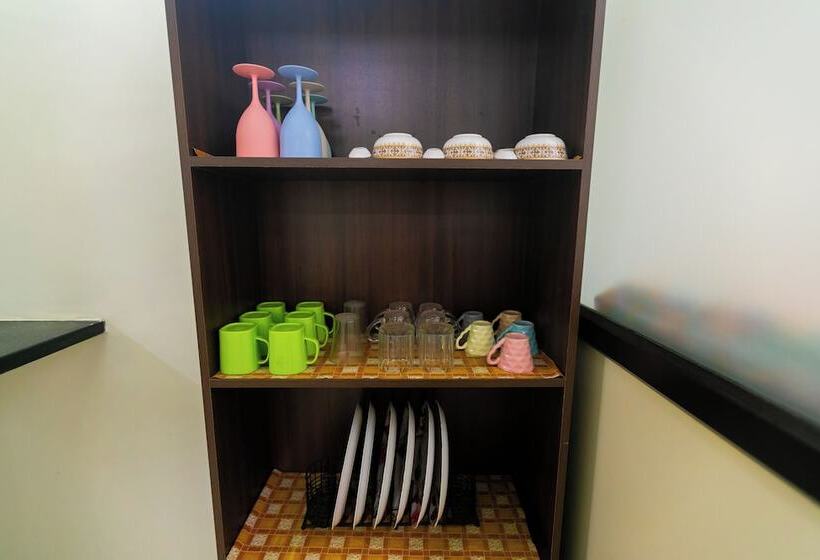 住宿加早餐  Roscotel Bay Stays 2bhk Near White Town