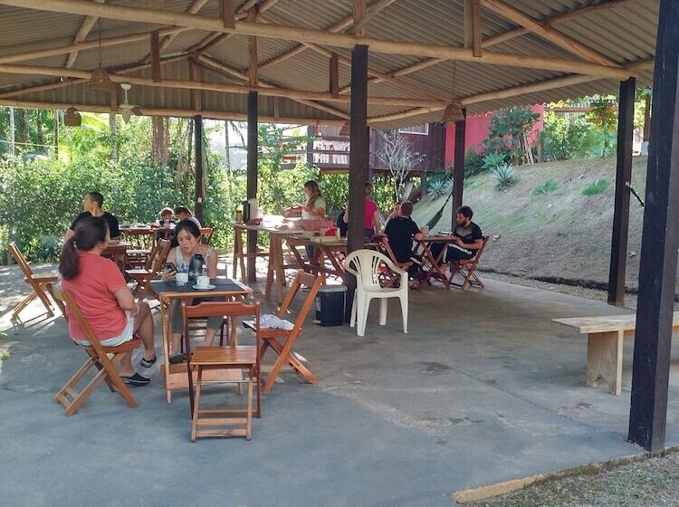 여관 Pousada Da Serra