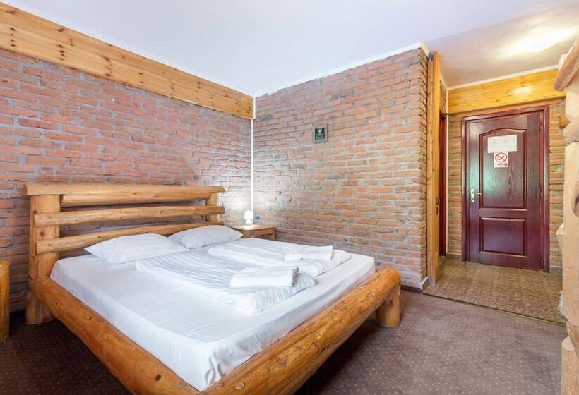 호텔 Resort 7 Crai