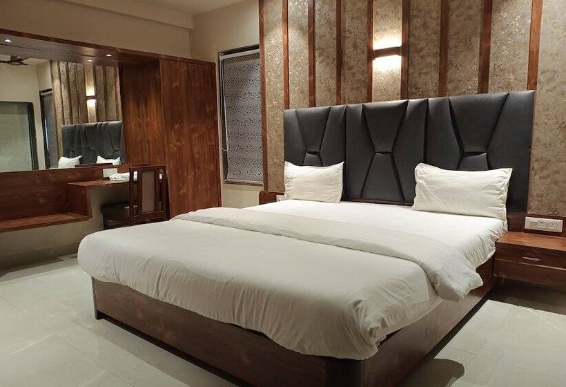 Hotel Apratim Lodging & Boarding