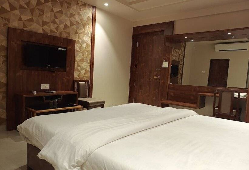 Hotel Apratim Lodging & Boarding