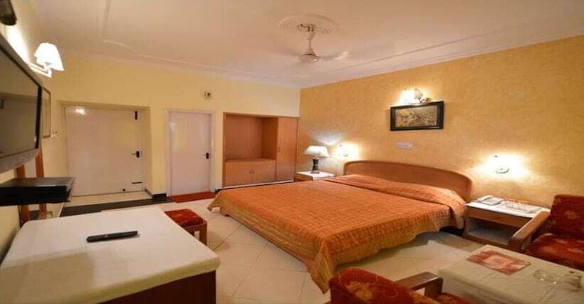 فندق Barbet Tourist Resort