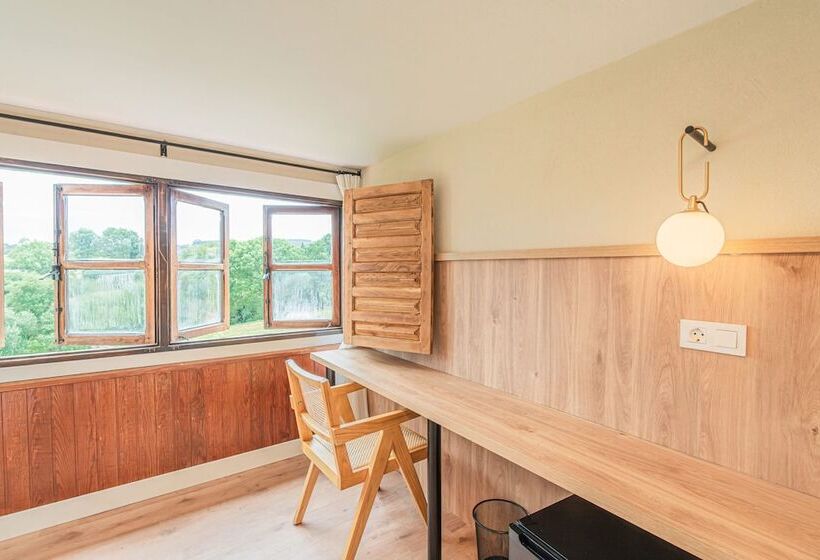 هتل Bestprice Santillana