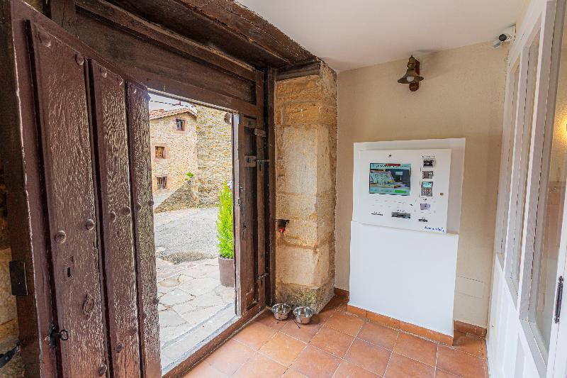 هتل Bestprice Santillana