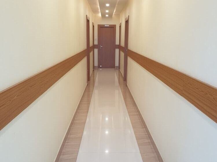 호텔 Buddha Imperial Muzaffarpur